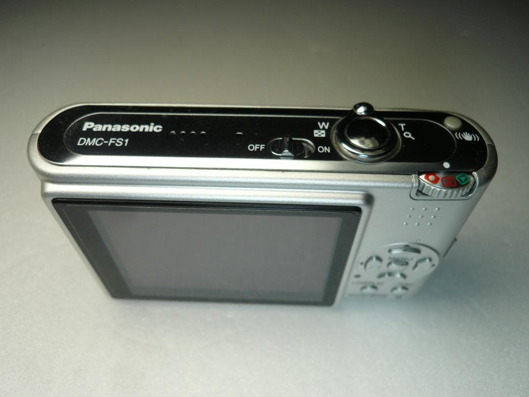 LUMIX★DMC-FS1⭐️飽きの来ないシルバー❤️安心の実働品