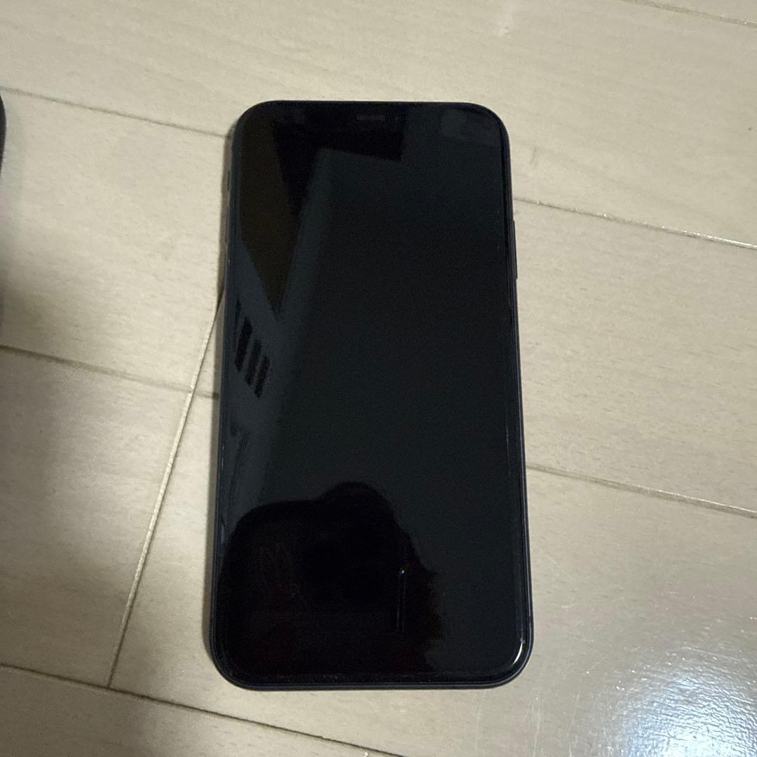 S*）様 iPhone11ブラック本体 Apple iPhone 11 64GB SIMフリー [ブラック] 価格比較 - 価格.com