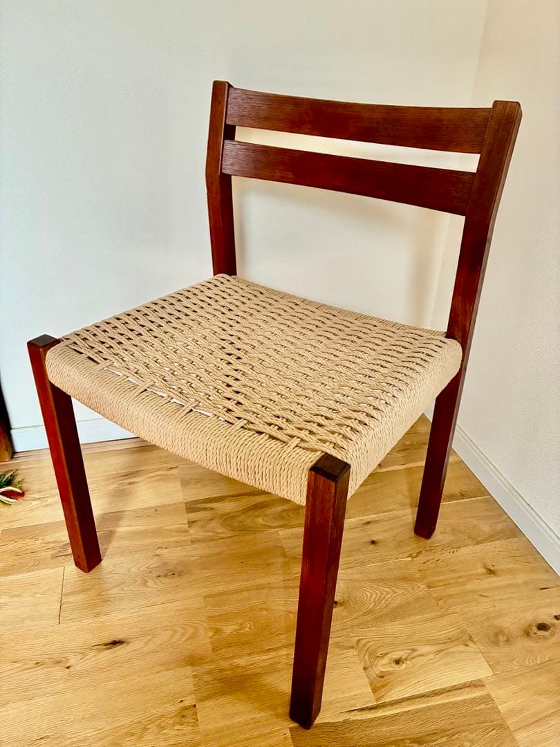 極美品　J.L.Moller jlモラー チーク材 ウェグナー　yチェア