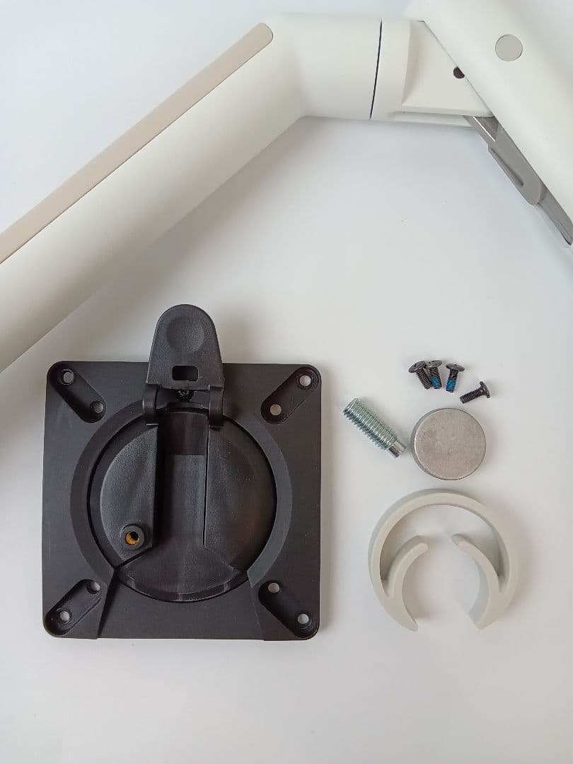 モニターアーム クランプ式 ホワイトCBS/ No.184