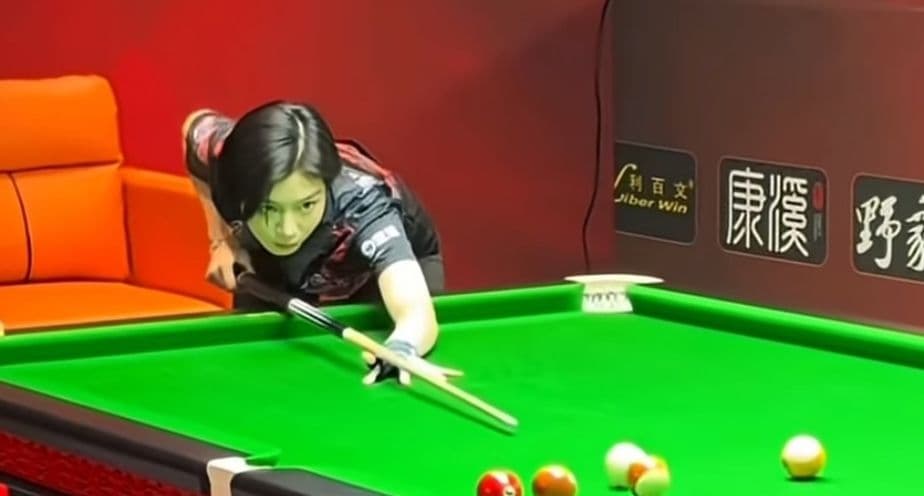 エクステ無し。 王思诺 ワン・スーヌオ キュー ビリヤード ワン