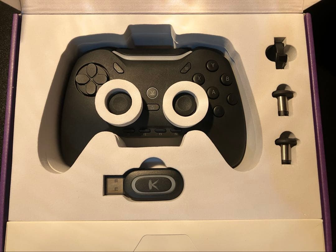 void GENESIS コントローラー