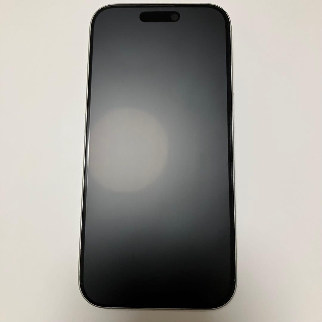 【美品】iPhone16 256GB ホワイト　スマホ　simフリー