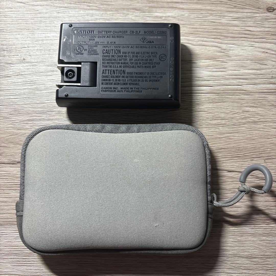 デジタルカメラ Canon IXY200