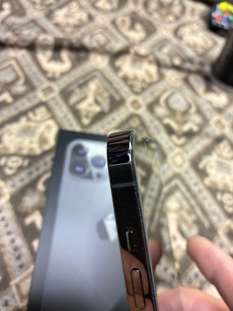 Apple iPhone 13 Pro Maxグラファイト 本体