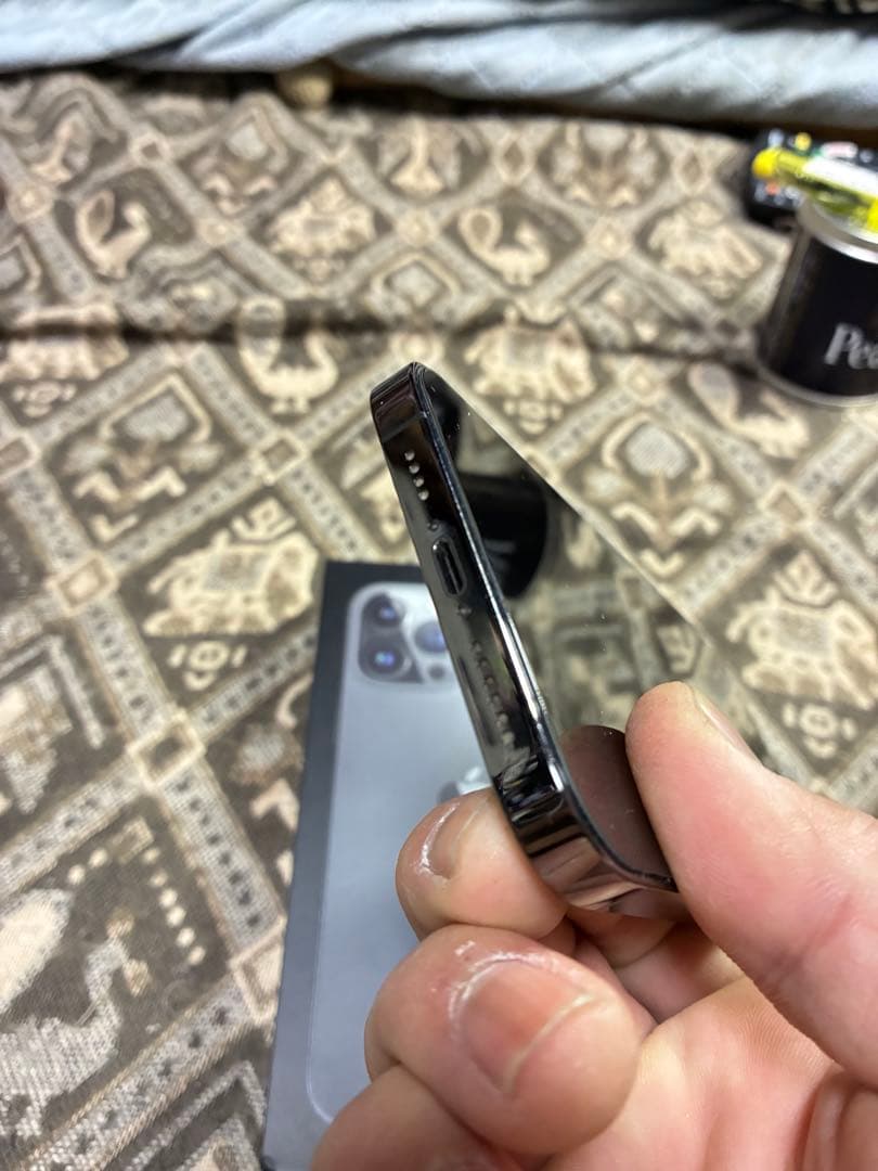 Apple iPhone 13 Pro Maxグラファイト 本体