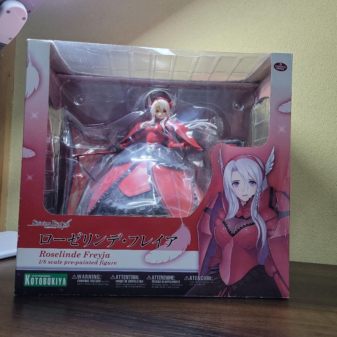 コトブキヤ　シャイニングブレイド　ローゼリンデ・フレイア　未開封