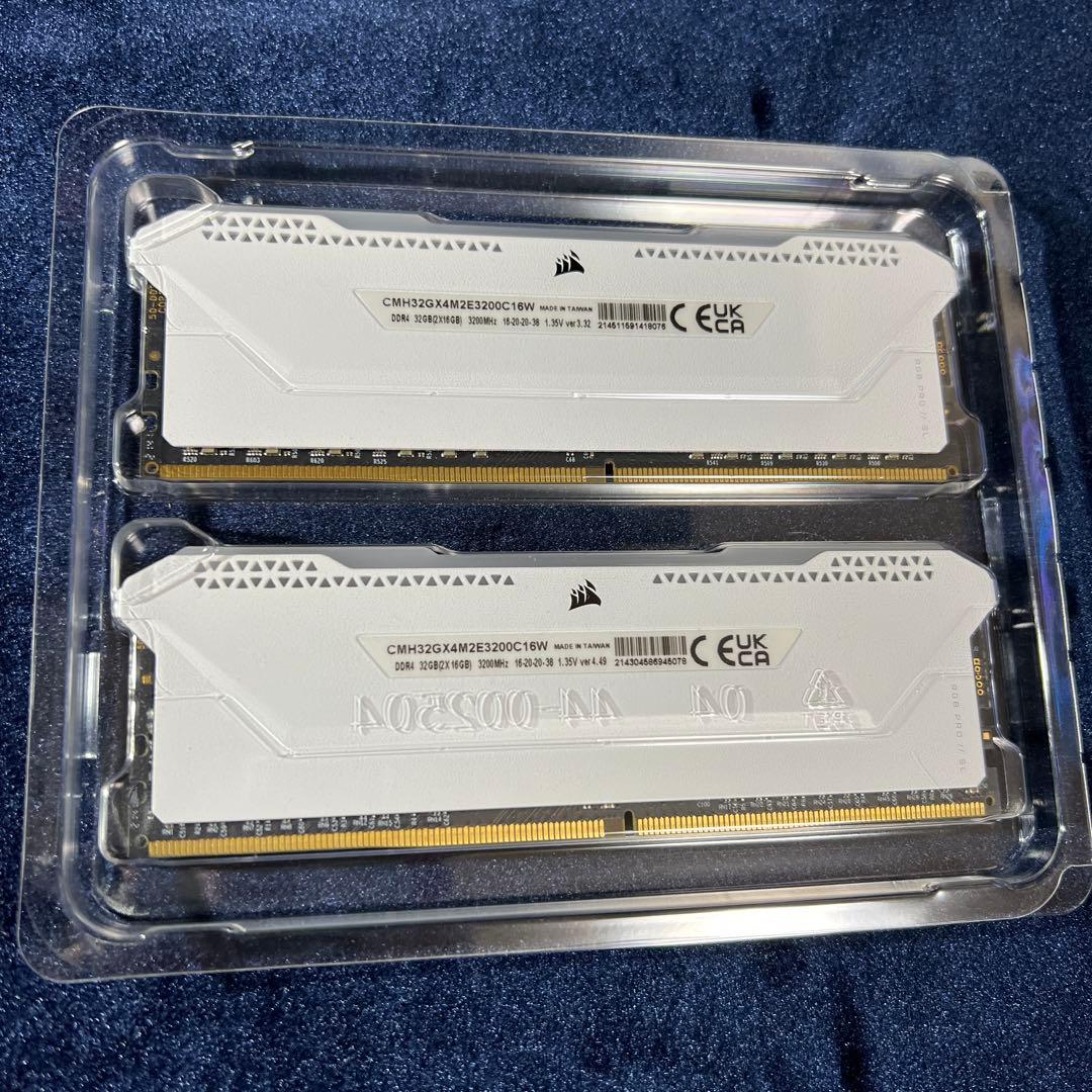 【動作済】Corsair Vengeance 32GB DDR4 3200MHz