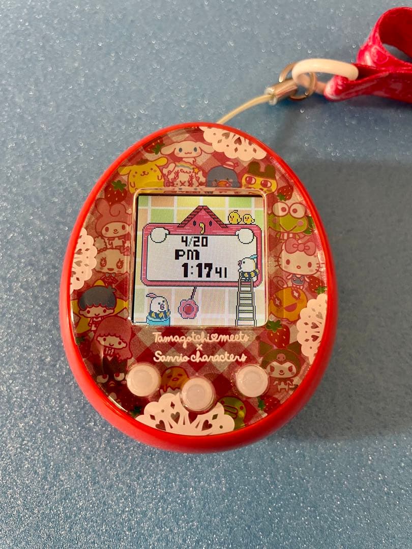 たまごっちみーつサンリオキャラクターズDXセット赤