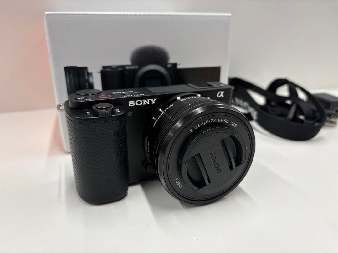 【本日限定値下げ】 SONY ZV-E10 ミラーレスカメラ E 15-50mm Amazon | Sony ZV-E10 ミラーレスカメラ ブロガーキット 16-50mm F3.5