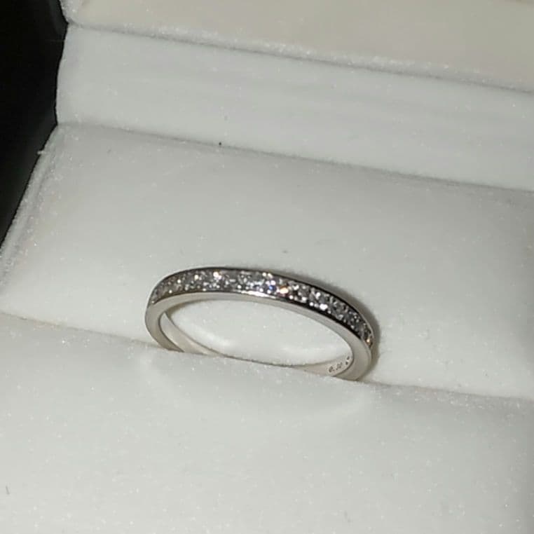 ヴァンドーム 14号 0.3ct ダイヤ エタニティ リング Pt900