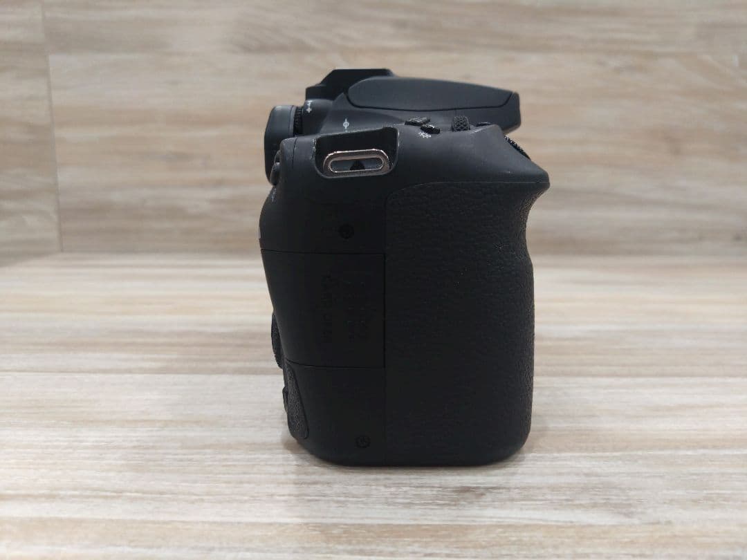 Canon EOS 90D デジタル一眼レフカメラ キャノン