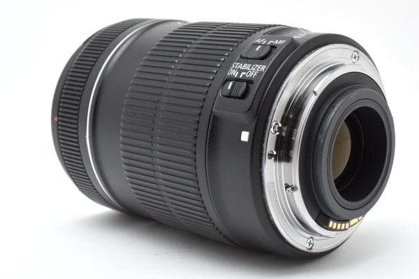 【美品】キャノン Canon EF-S 18-135mm F3.5-5.6 IS