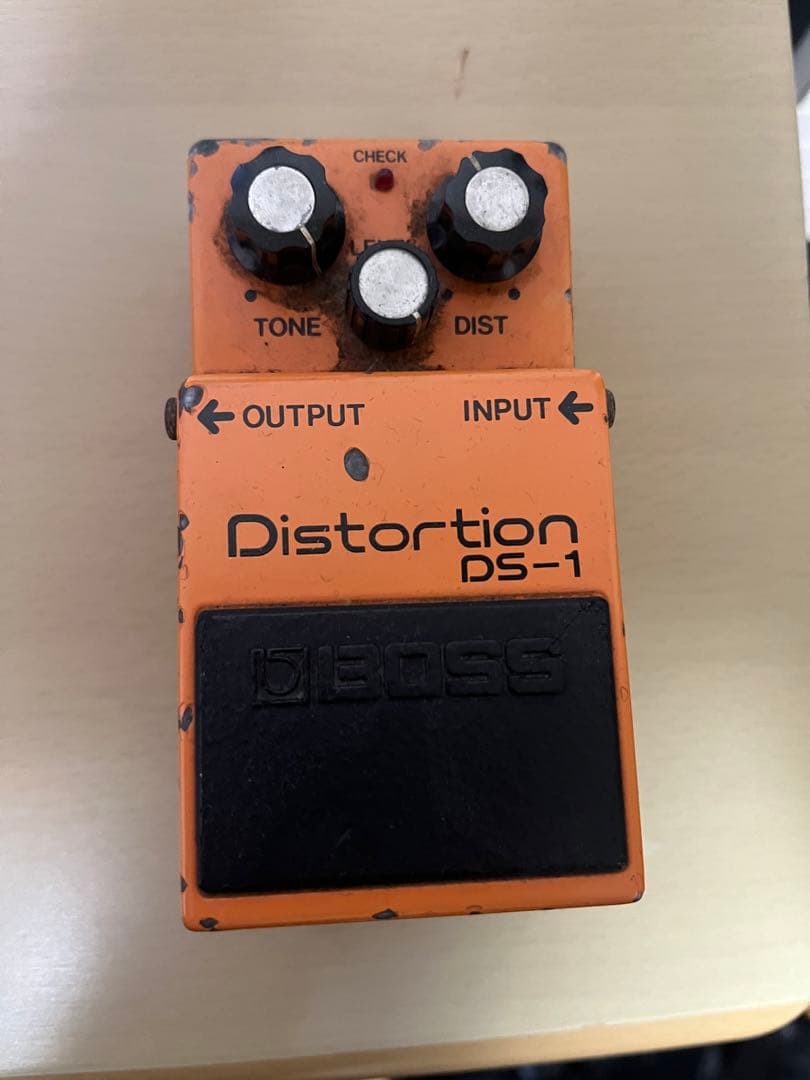 BOSS DS-1 Distortion 1979-81年製 ビンテージ 銀ネジ - メルカリ