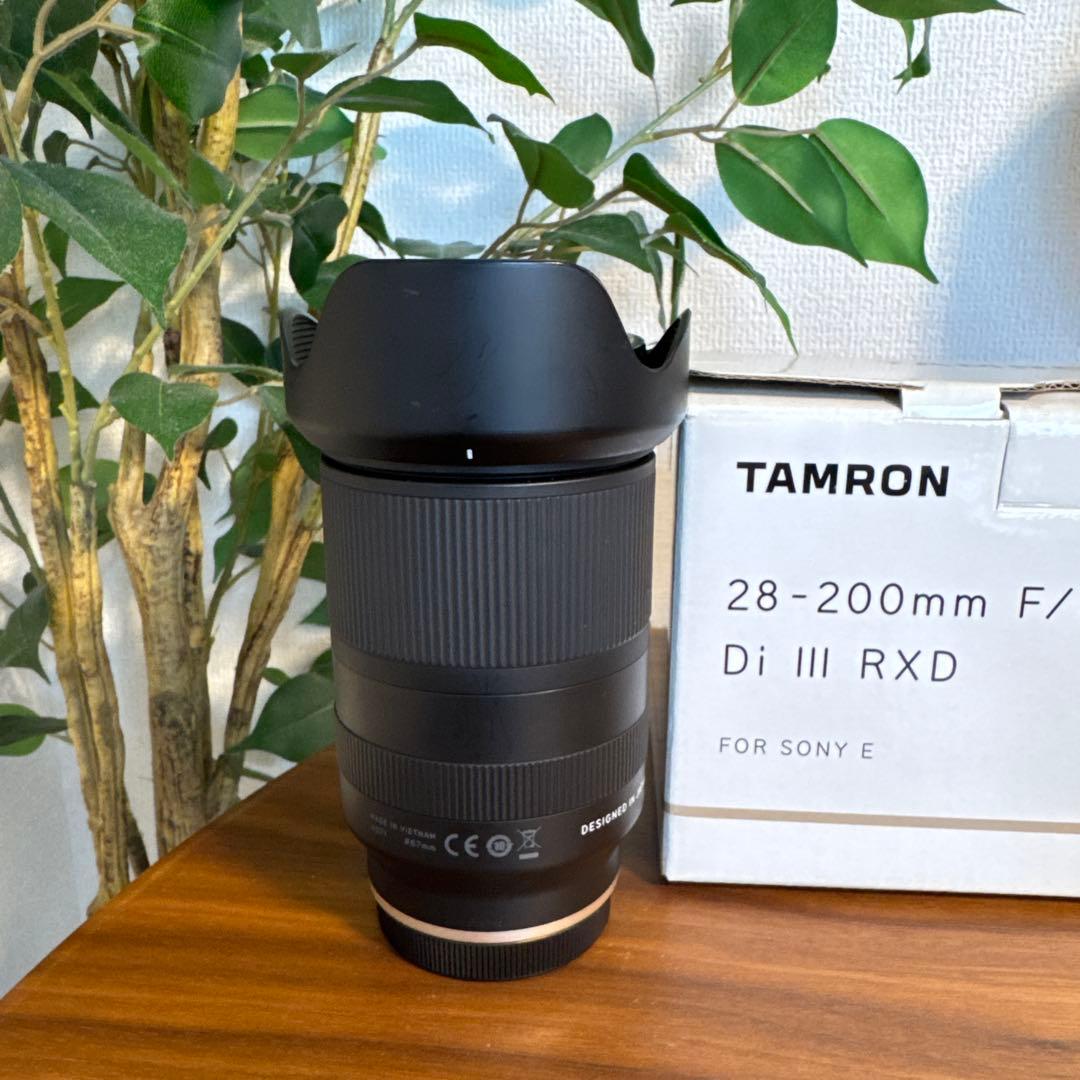 デジタルカメラ TAMRON 28-200mm F2.8-5.6 Di III RXD