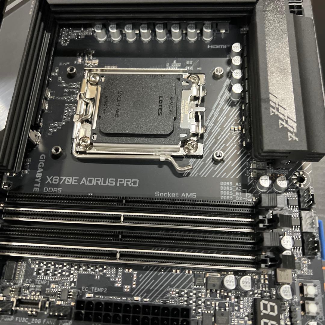 GIGABYTE X870E AORUS PROマザーボード