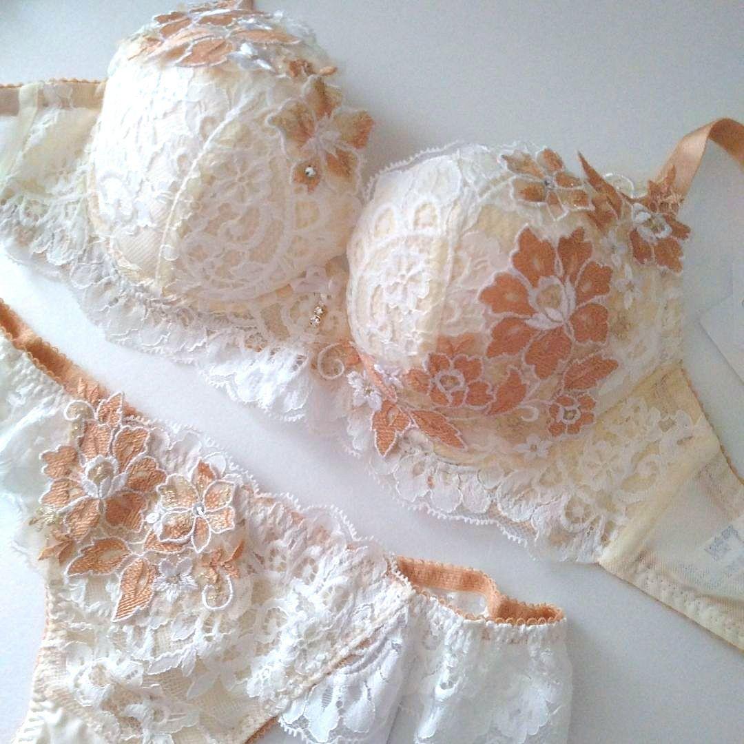 【新品】ワコール《ルジェ》P-UPブラ D70/M 定価13,640円