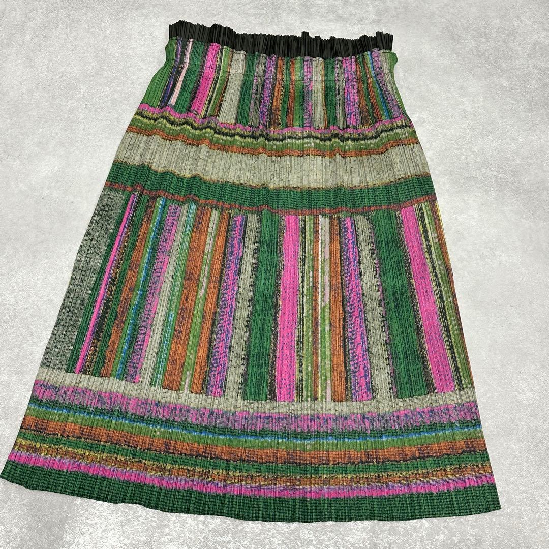 ISSEY MIYAKE PLATS PLEASE マルチカラースカート 5の通販はau PAY