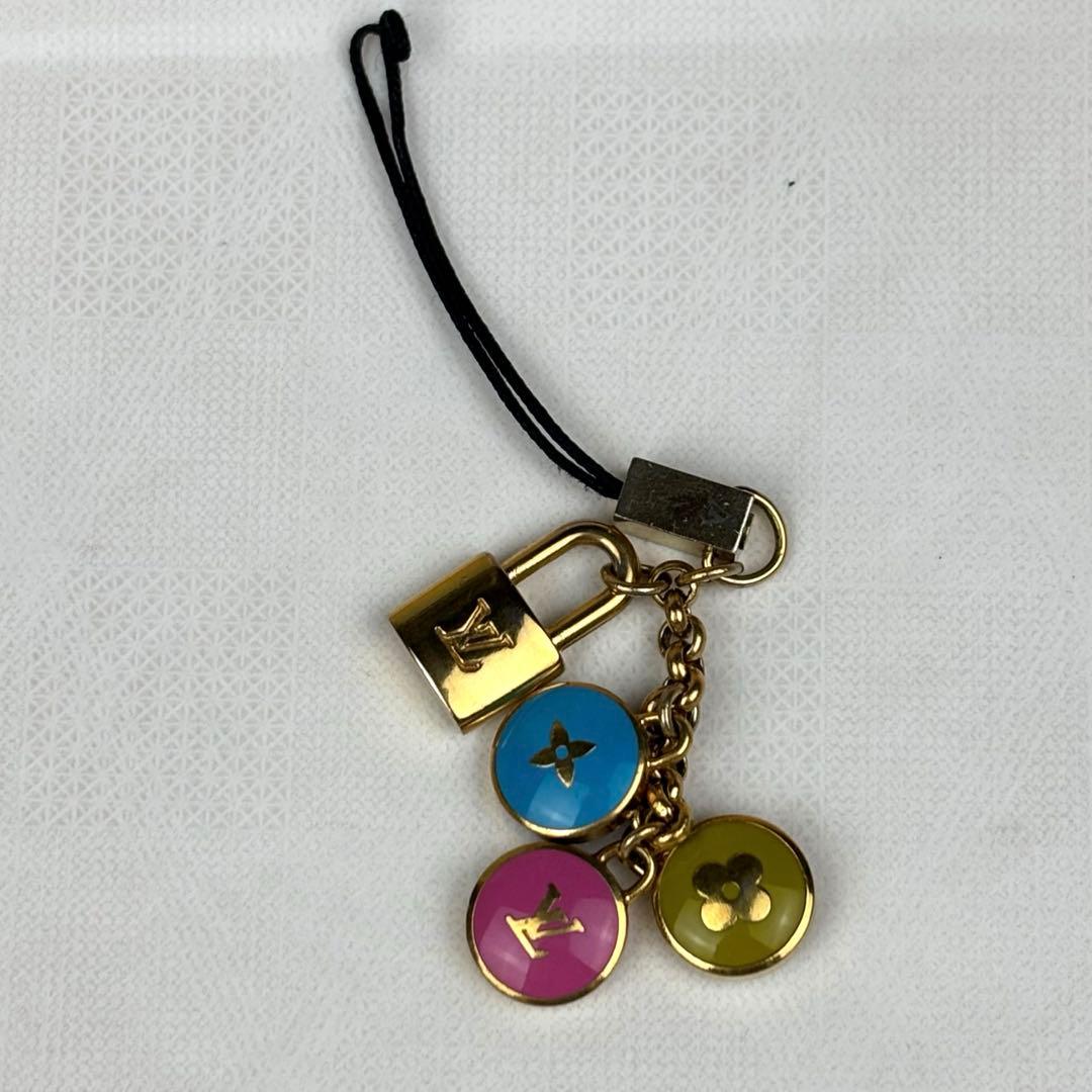 美品！ルイヴィトン ビジューテレフォンヌ　パスティーユ　ストラップ　チャーム