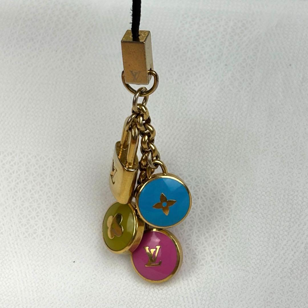 美品！ルイヴィトン ビジューテレフォンヌ　パスティーユ　ストラップ　チャーム