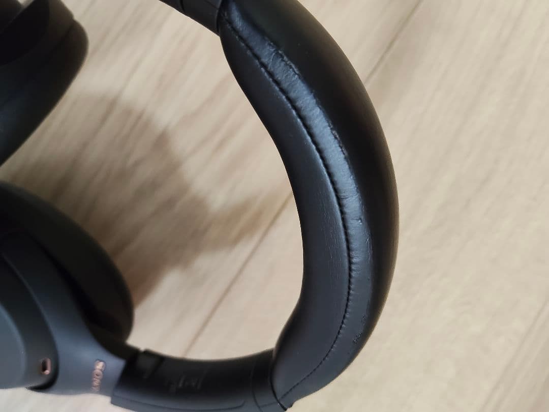 SONY　WH-1000XM4　ワイヤレスヘッドホン ブラック