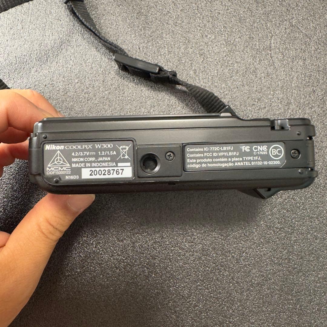 Nikon COOLPIX W300 BLACK 防水コンパクトカメラ