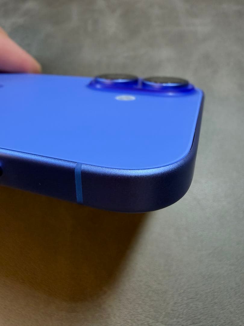 iPhone16 ウルトラマリン 128GB SIMフリー 美品 フィルム付