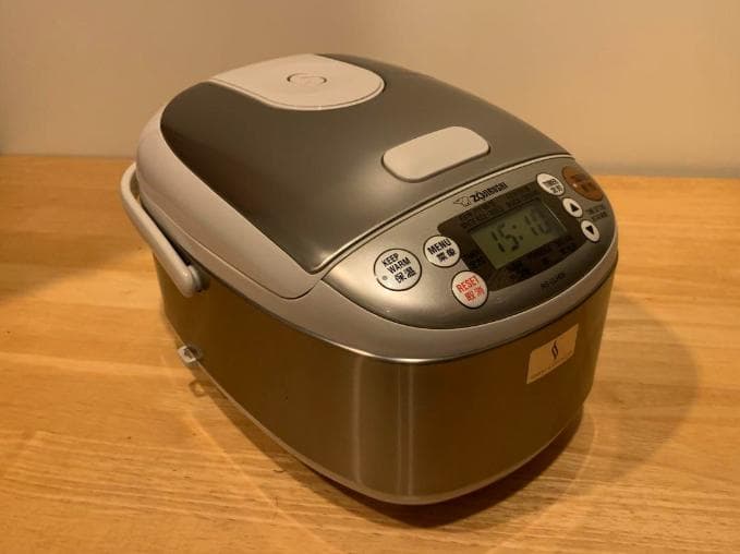 海外用　炊飯器　NS-LLH05