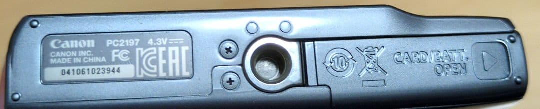 Canon IXY150　コンパクトデジカメ