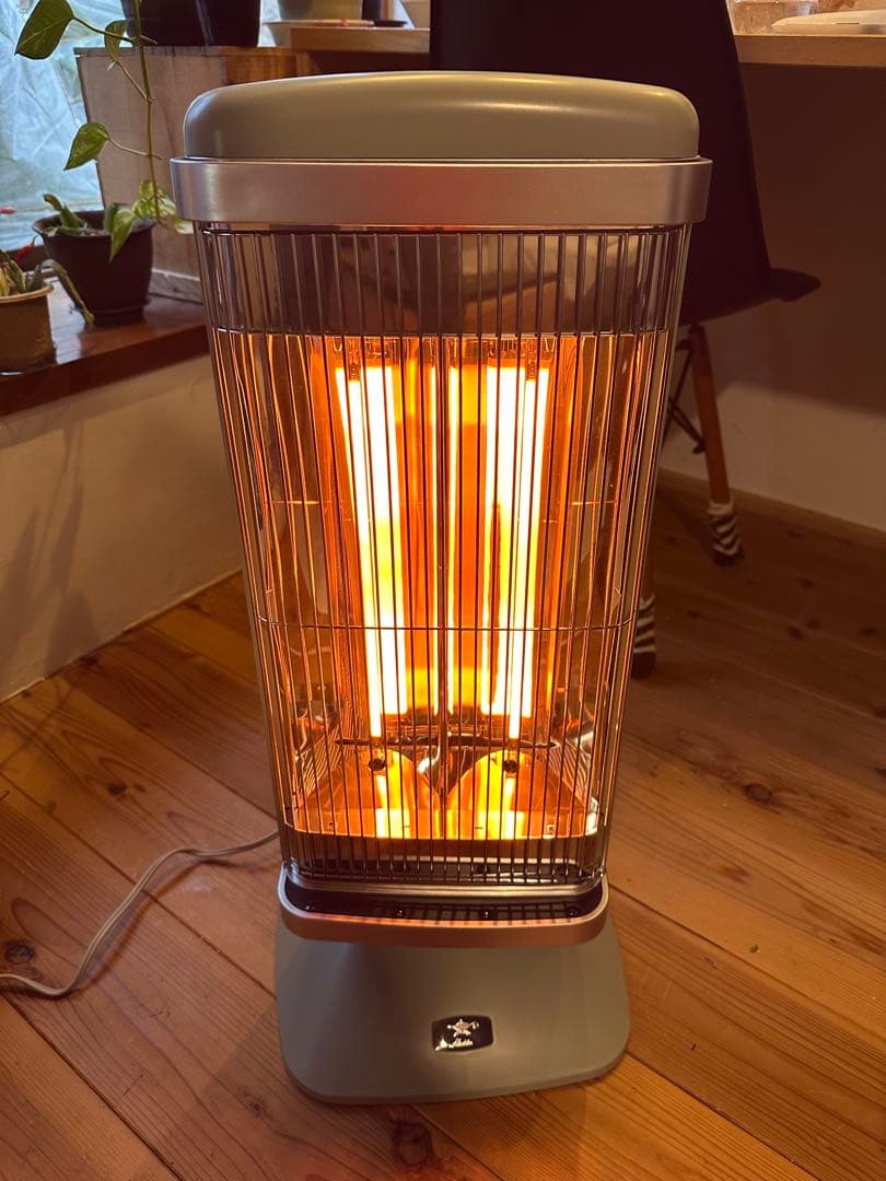 Aladdin アラジン遠赤グラファイトヒーター　CAH-2G10A2018年製