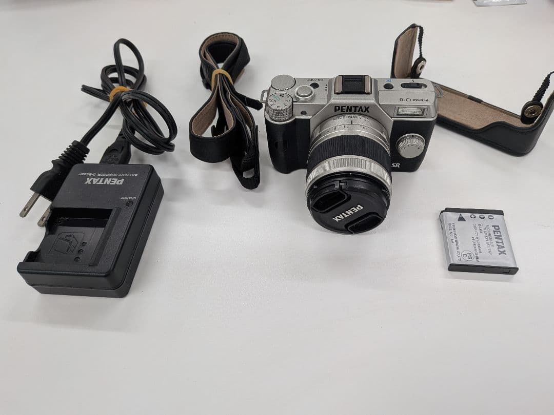 PENTAX Q10 ミラーレス一眼カメラ + 付属品★動作良好