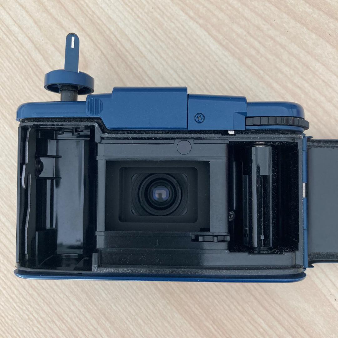 オリンパス　XA 2ネイビー