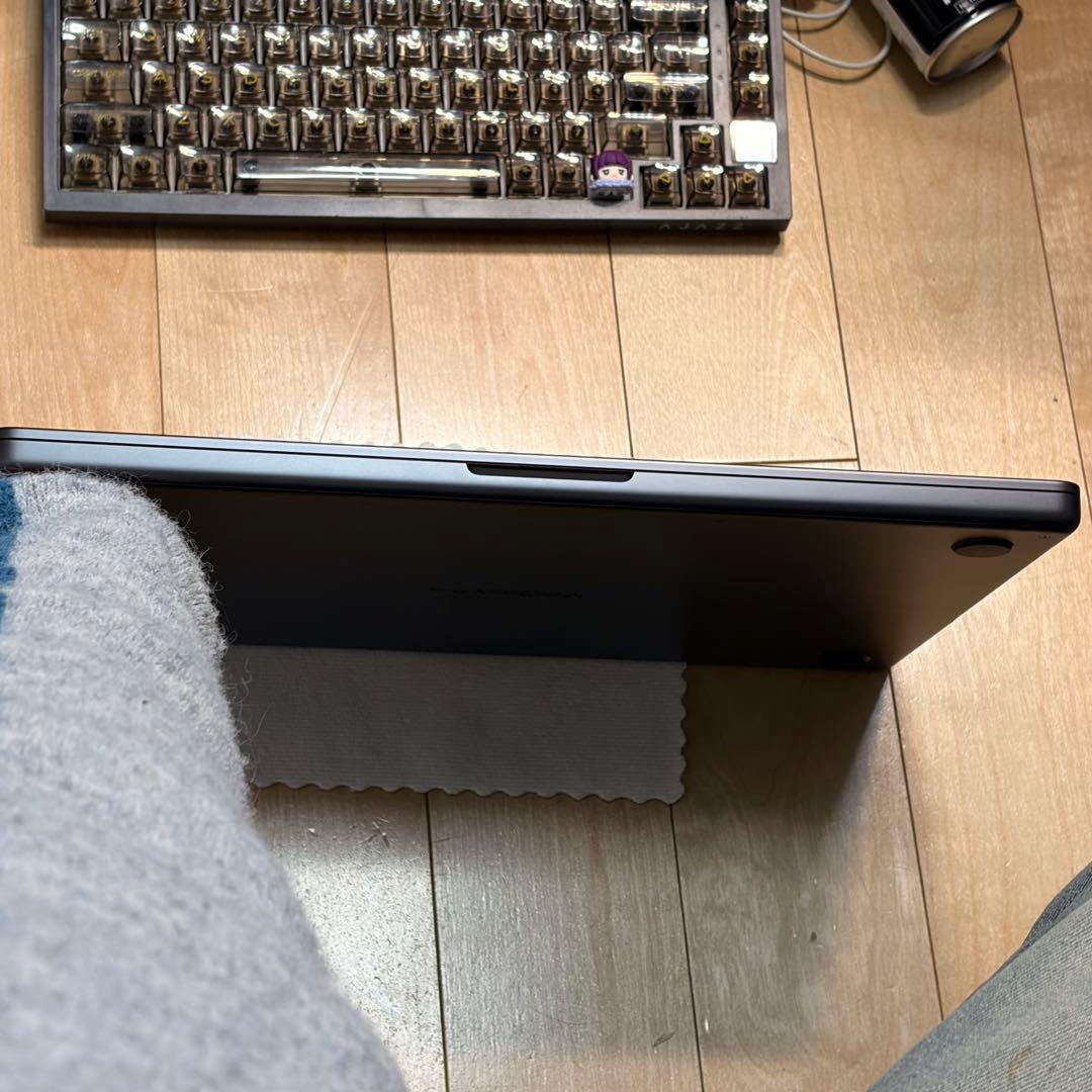 新品同様 MacBook Pro 16インチ M3 Pro 18GB 512GB