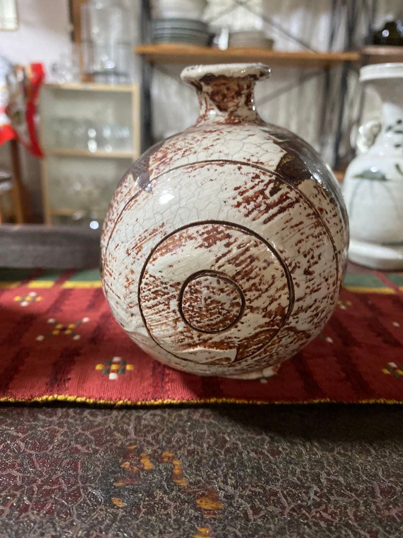 白磁 鉄絵 俵壺 李朝 朝鮮美術 韓国古美術 扁壺 時代物 鶏龍山窯 希少