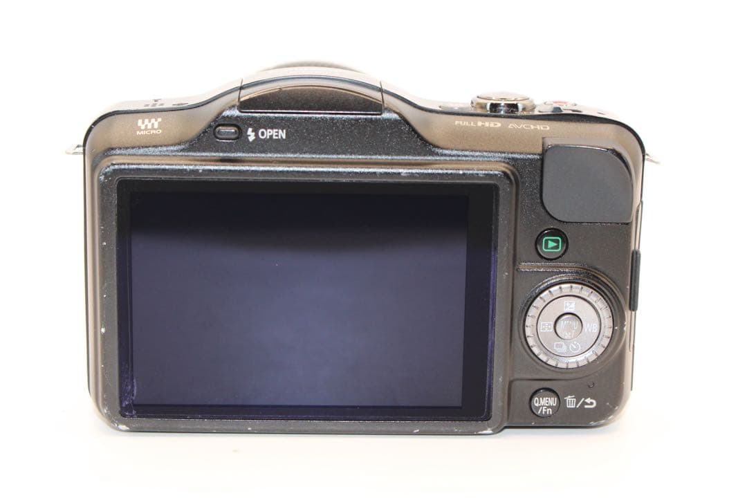 ★ショット数6365回★ LUMIX DMC-GF3 レンズキット　ミラーレス