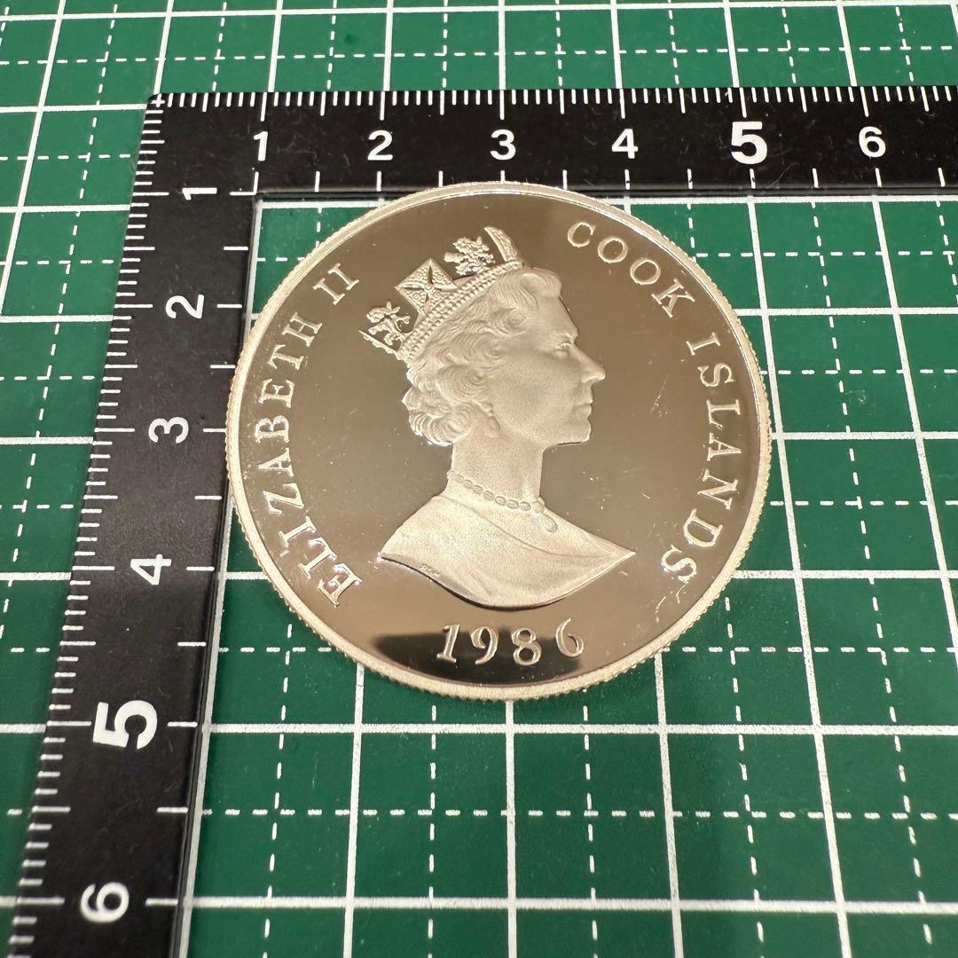 ト*ボ様 アンティーク 銀貨 クック諸島 エリザベス2世 生誕60周年 コイン