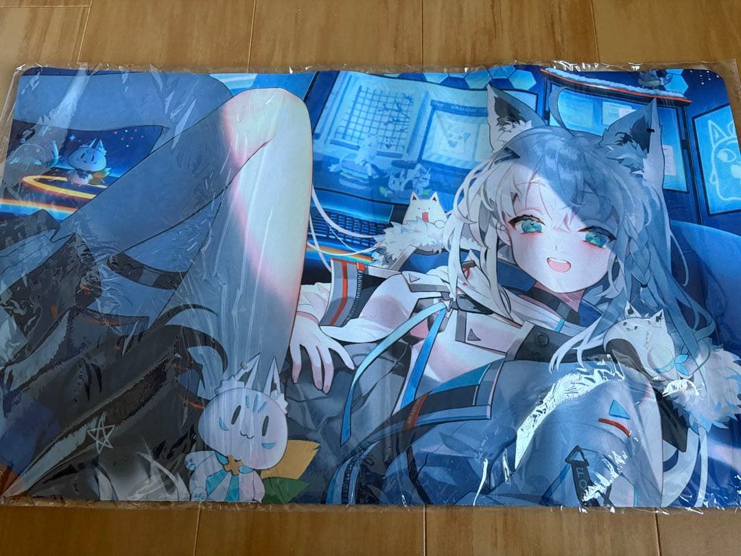 白上フブキ 4周年 プレイマット デッキケース Amazon.co.jp: 白上フブキ活動4周年記念 プレイマット、デッキケース