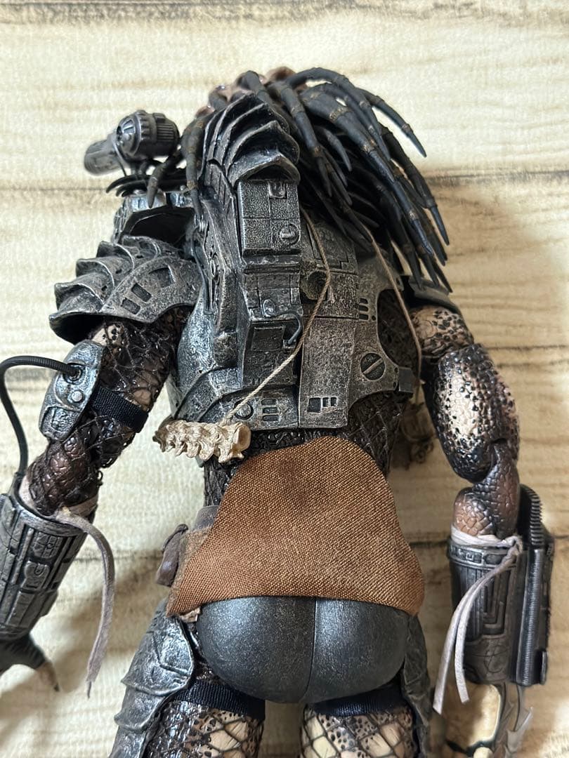 ホットトイズ 1/6 ジャングルハンタープレデター/ムービー