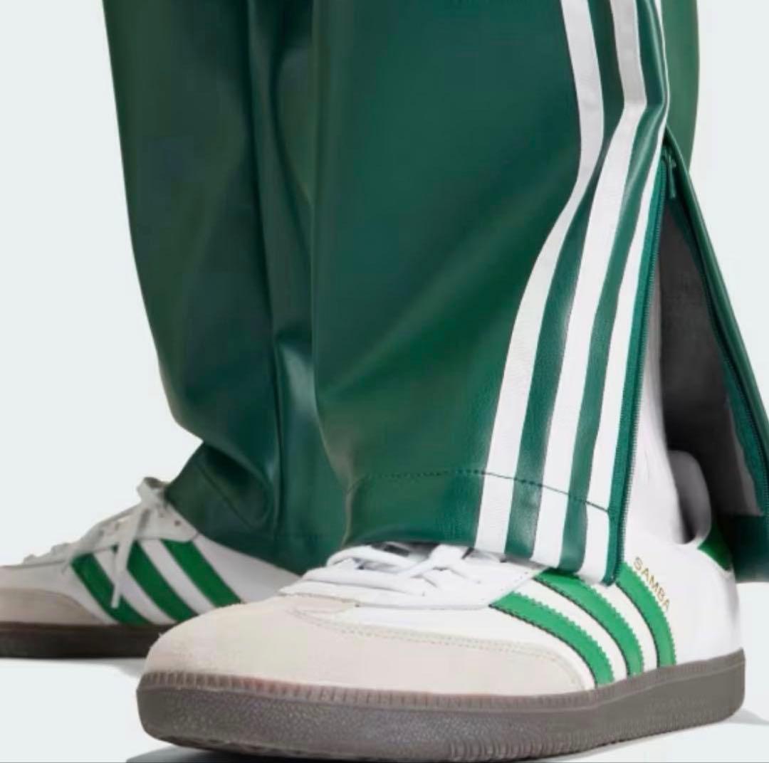 新品 adidas フェイクレザー ファイヤーバード トラックスーツパンツ緑