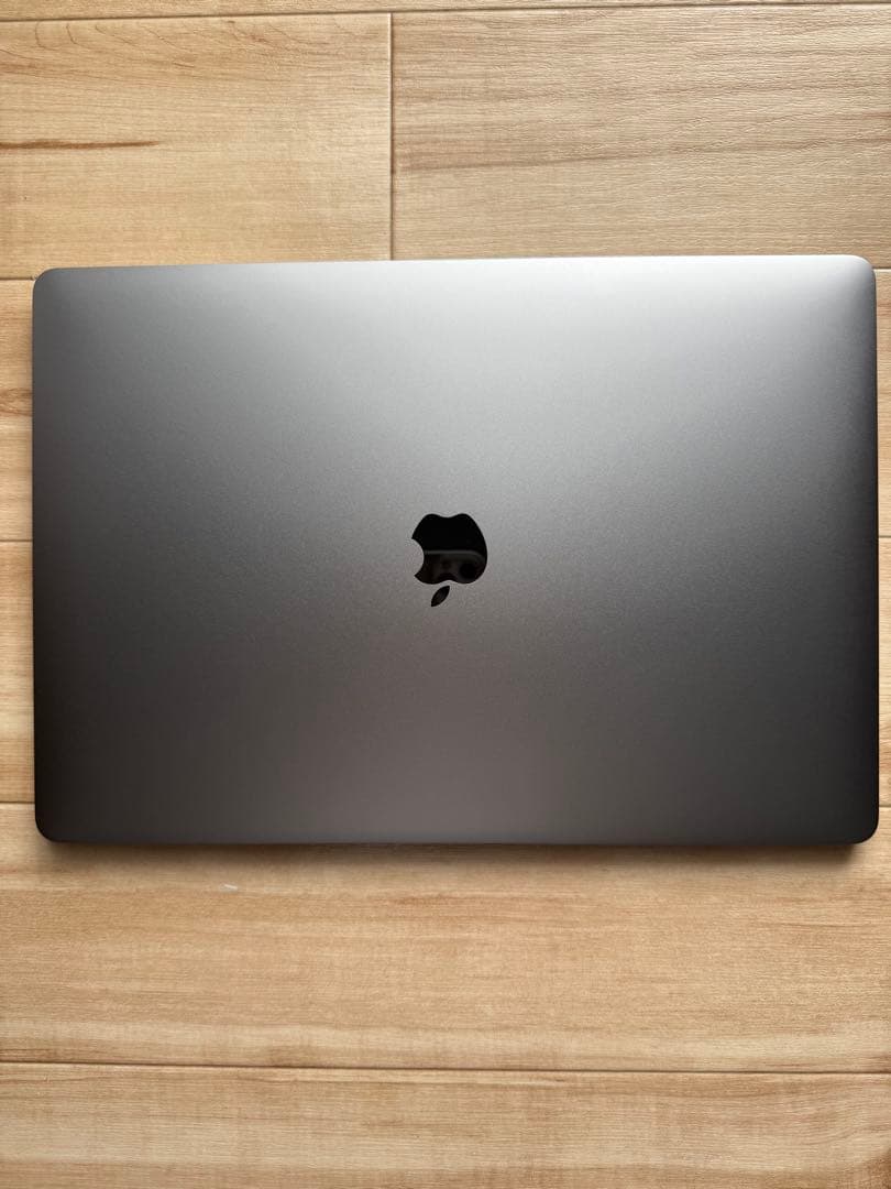 松*助様 MacBook Pro2018 15インチ core i7 メモリ32 2018 Apple MacBook Pro with 2.9GHz Intel Core i9 (15.4 Inch, 32GB