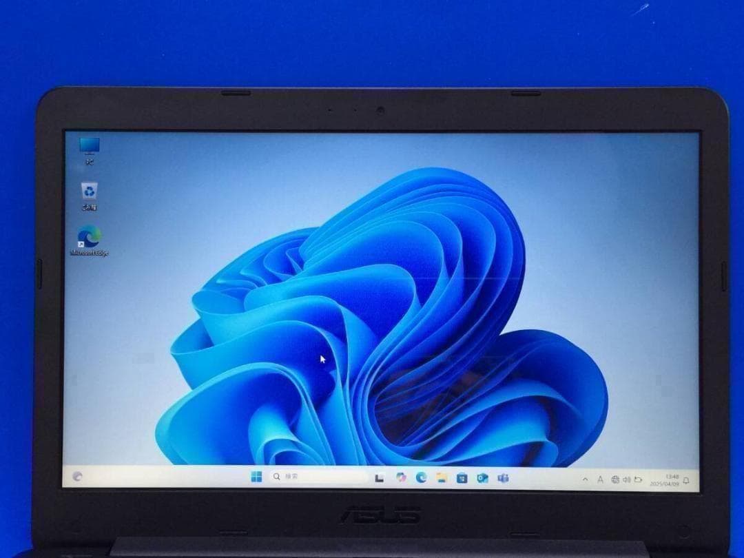 ASUS R417YA 14型TFT液晶 軽量コンパクトノートパソコン