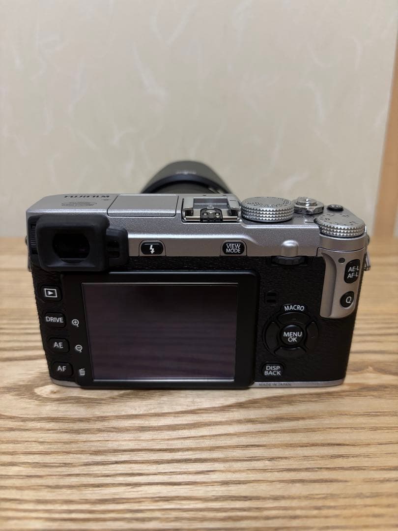 FUJIFILM X-E1 ミラーレスカメラ レンズ2種セット