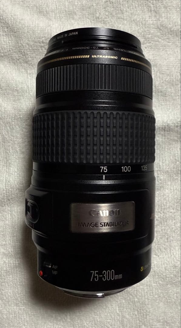 Canon 75-300mm レンズ 手ブレ補正付き