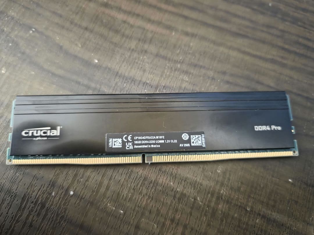 Crucial DDR4 Pro メモリー 16GB(16×12)