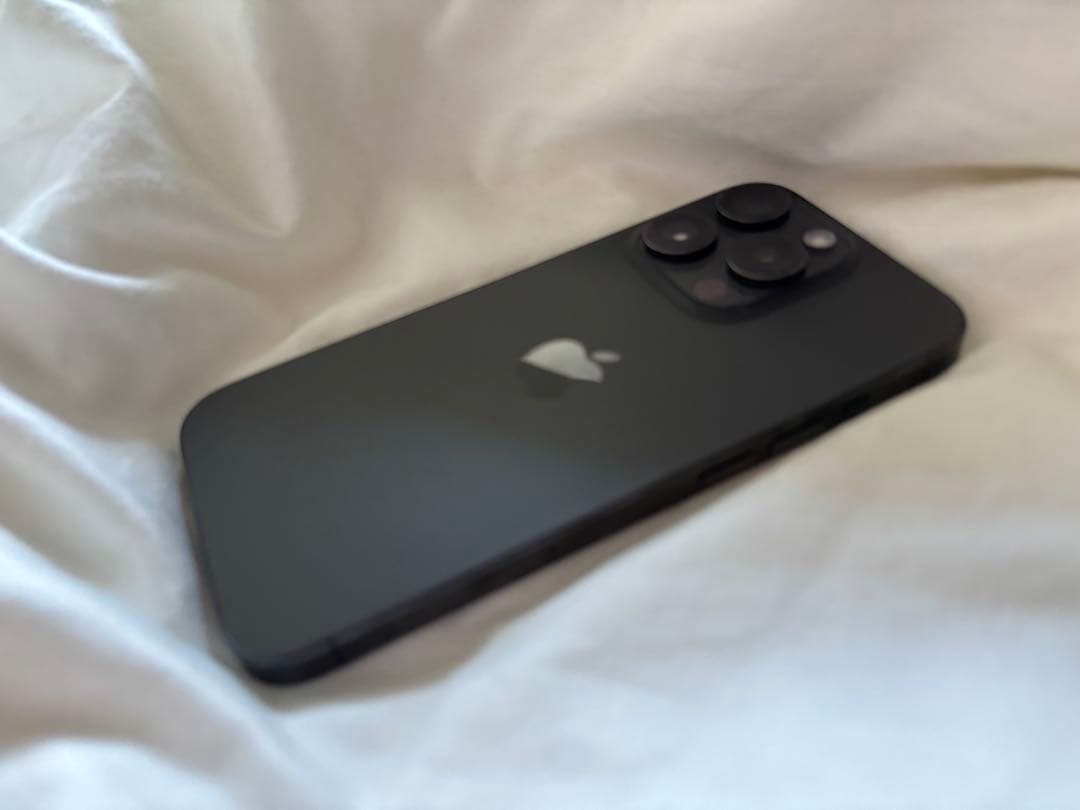 【ジャンク品】iPhone 15 Pro 128GB ブラックチタニウム