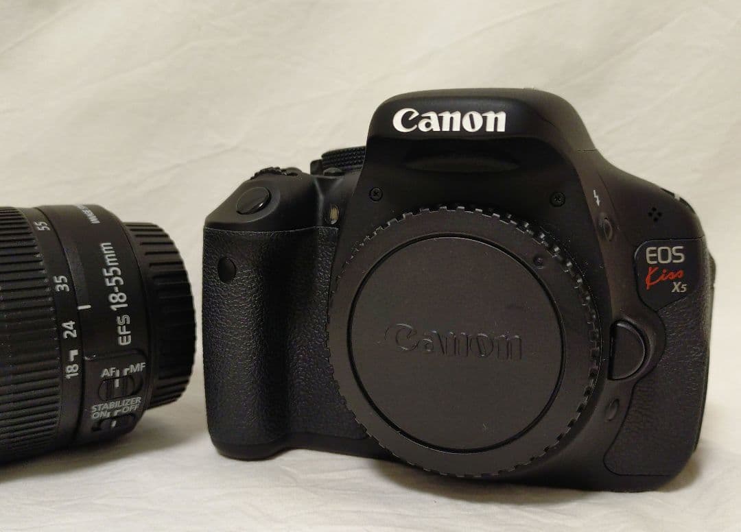 デジタルカメラ Canon EOS KissX5 + EF-S 18-55mm