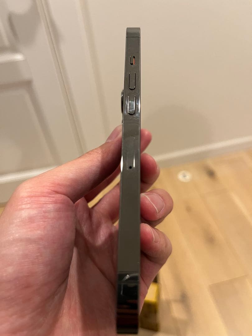 iPhone 13 Pro 256gb グラファイト SIMロック解除済