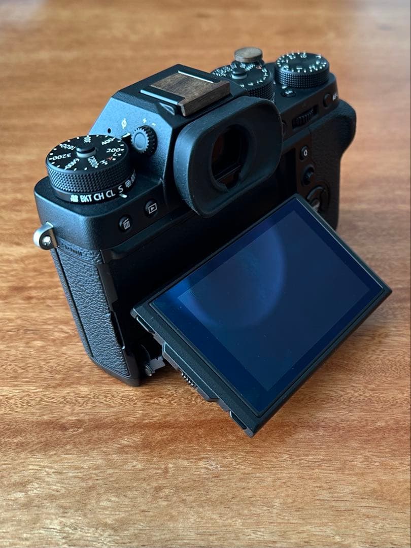 FUJIFILM X-T2 富士フィルム ミラーレス一眼カメラ　ボディ 箱付き