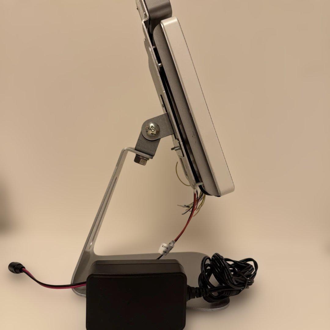 ＩＲＩＳ小型顔認証型AIサーマルカメラ　顔認証型 非接触式検知器 温度計