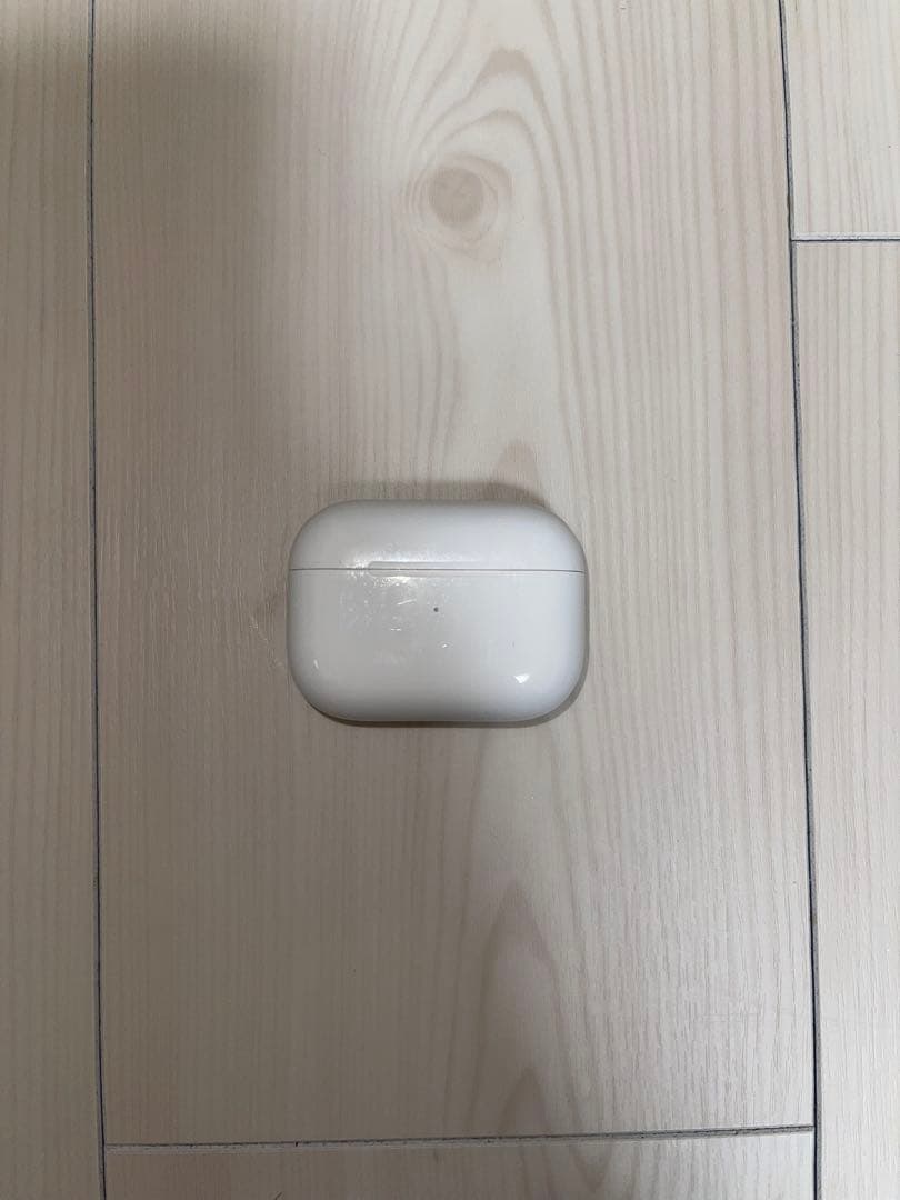 AirPodsprog第2世代 本体+右耳 ホワイト 充電ケース付き 楽天市場】AirPods Pro 第2世代 MagSafe充電ケース（USB-C）用 新品未